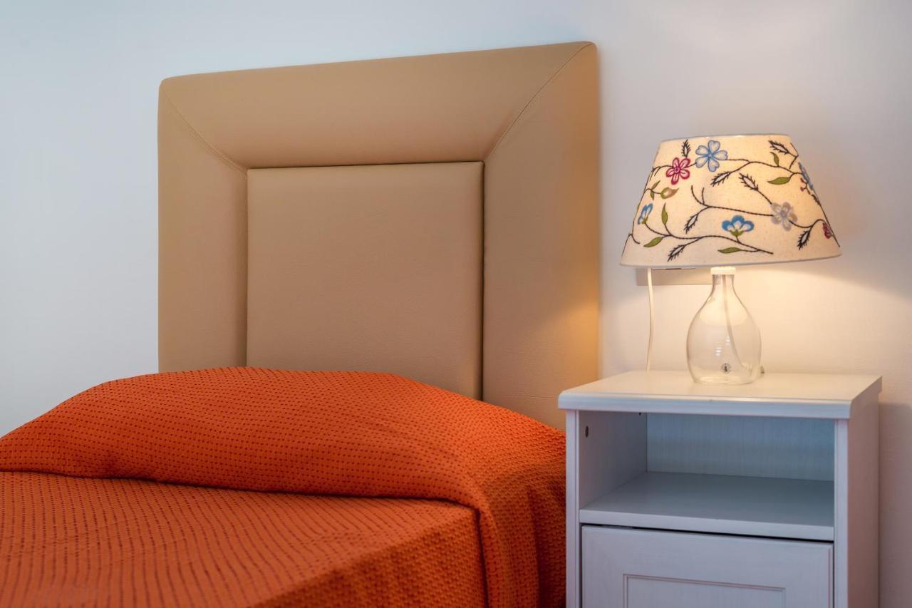 Dimora Grottone Hotel โปลีญาโนอามาเร ภายนอก รูปภาพ